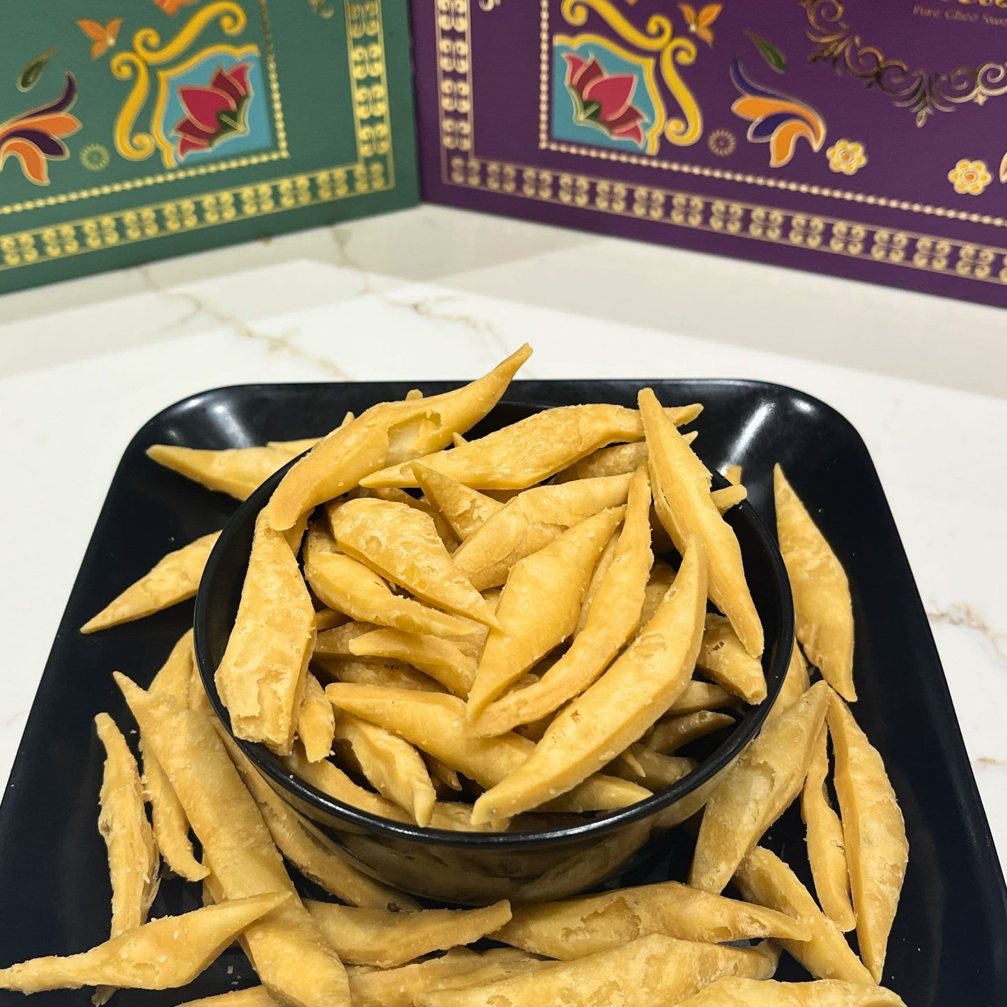 Authentic North Indian Namak Para – flaky, savoury snack from Estaa Sweets