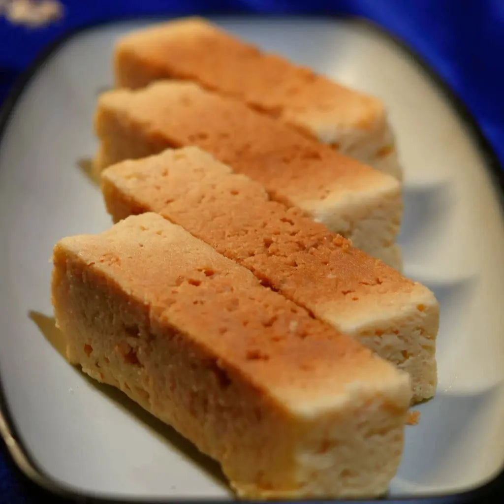 Traditional hard Mysore Pak from Estaa Sweets Bangalore – classic South Indian sweet made with gram flour, sugar, and pure ghee