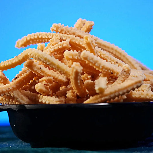 Butter Murukku from Estaa Sweets Bangalore – crunchy South Indian snack made with rice flour and butter, cooked in pure oil with no palm oil, perfect for anytime snacking